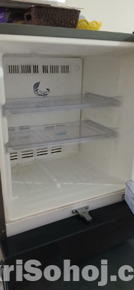 Walton 213 ltr Refrigerator
